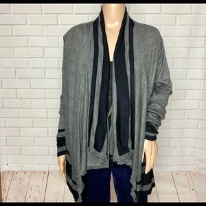 🎁Gray/Black United States Sweaters🎁